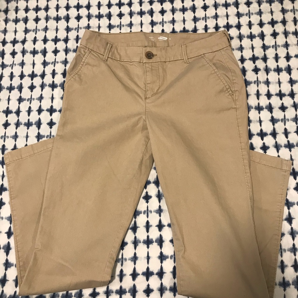 Women’s khakis size 4